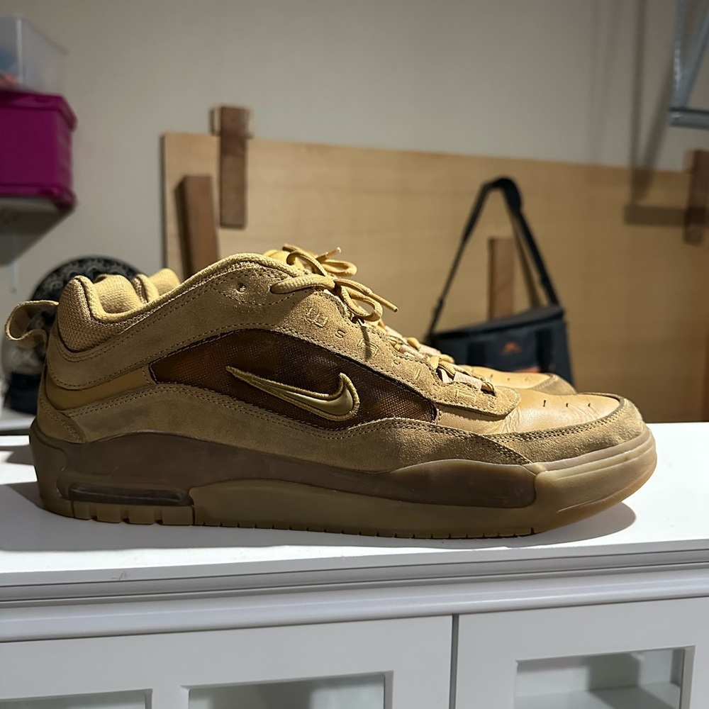 Nike SB Ishod Air Max wheat size 14